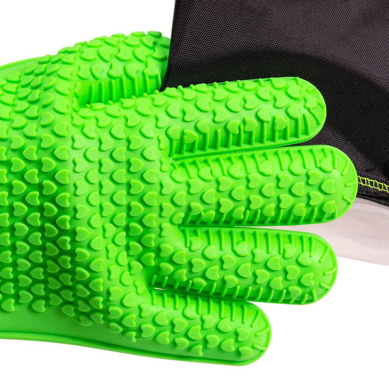 The LoveGlove Non-Slip Silicone Safety Glove from Magical Butter